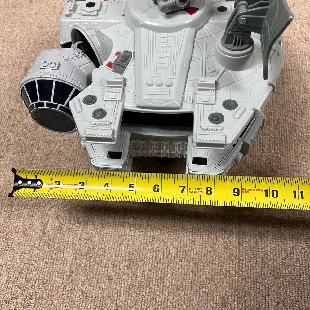 2011 Hasbro Star Wars Millennium Falcon Playskool Galactic Heroes Ship w Figures - Picture 9 of 11